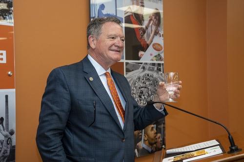 BGSU President Rodney K. Rogers speaks at the 2022 Golden Falcons reception.